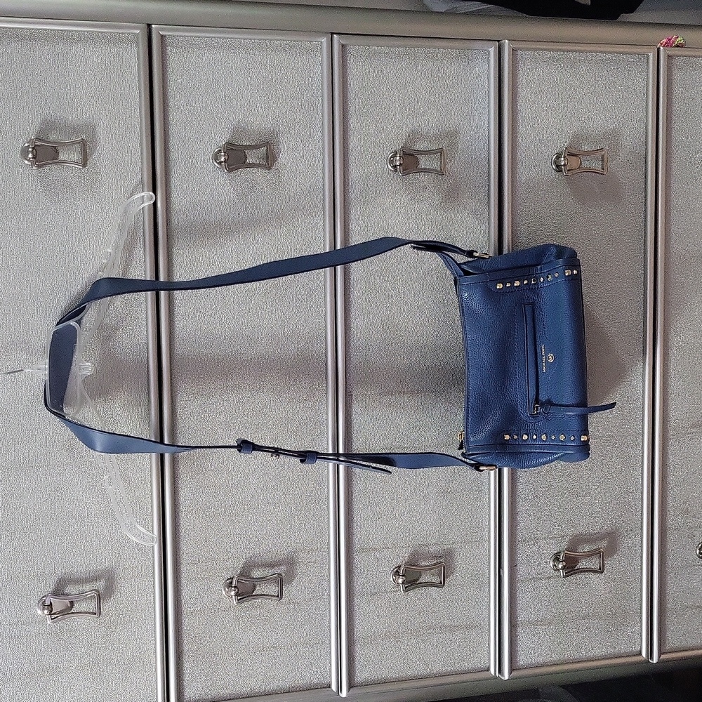 Michael kors crossbody bag